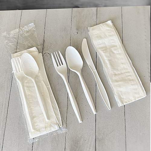 Boardwalk Four-Piece Polypropylene Cutlery Kit, Mediumweight, Fork/Knife/Napkin/Spoon, Plastic, White, 250/Carton (4COMBOKITPP)