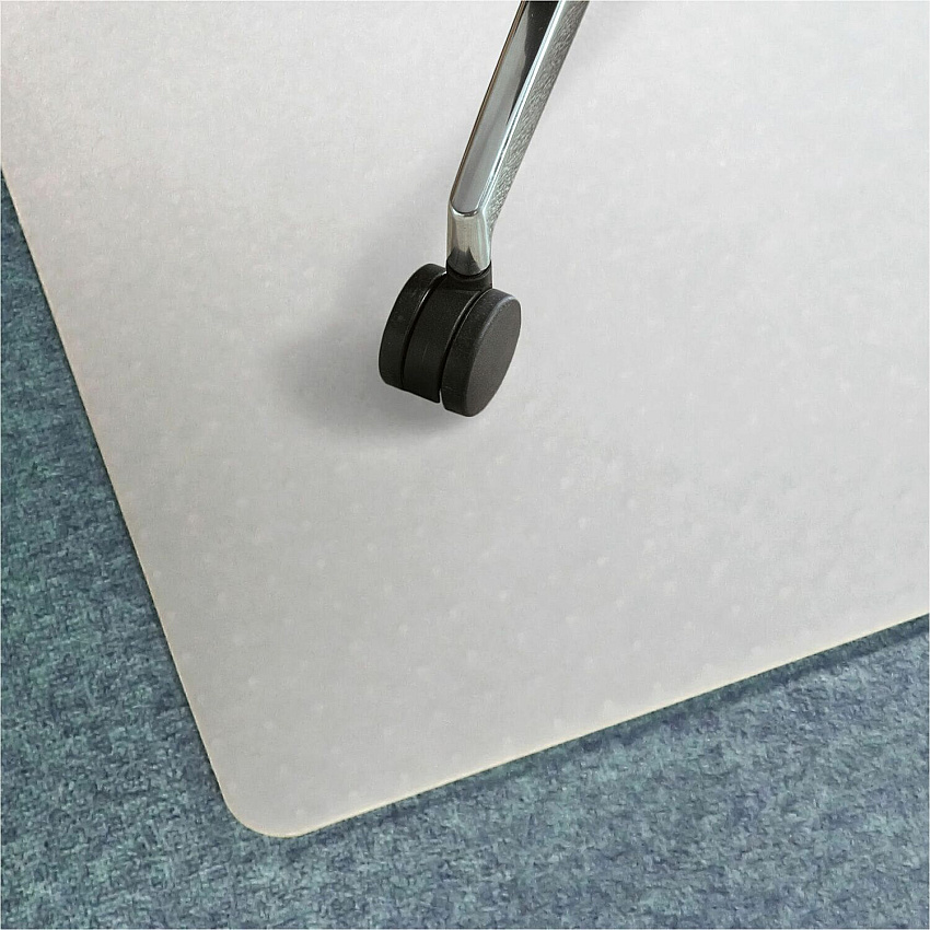 Cleartex Revolutionmat Cleartex&reg; Polypropylene Rectangular Foldable Chair Mat for Carpets - 35" x 46" Carpet - 46" Length x 35" Width x 0.095" Depth x 0.095" Thickness - Rectangular - Polypropylene - Translucent - 1 Each (NCMFLLGC0002)