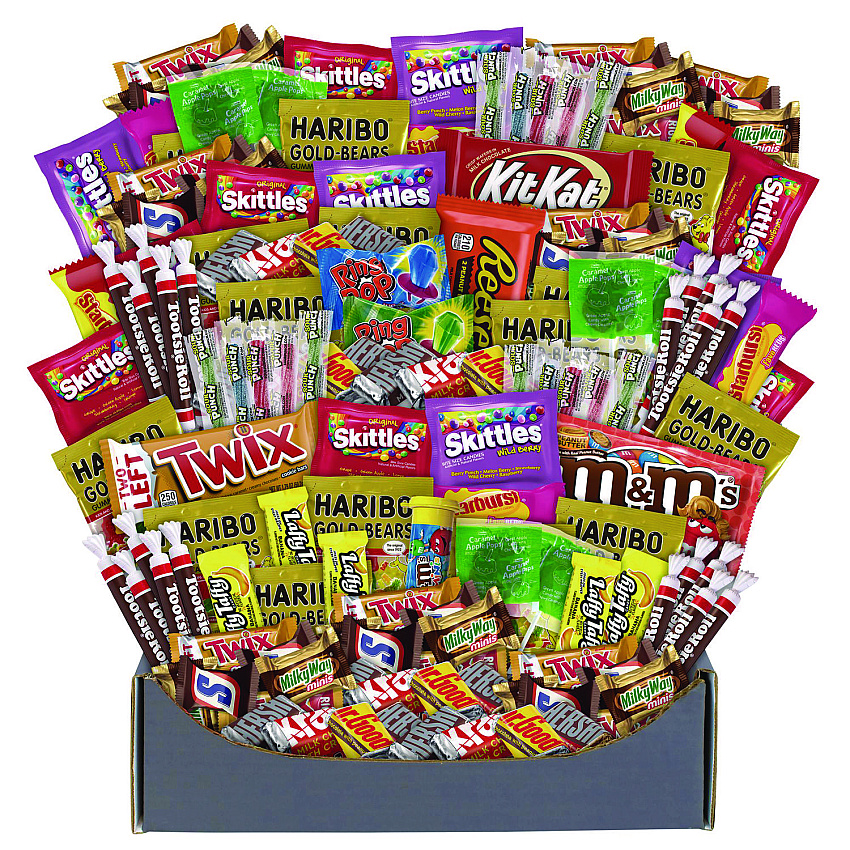 Snack Box Pros No Tricks Just Treats Halloween Box, Assorted Varieties, 140 Count (70000084)