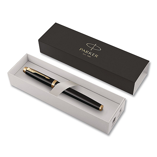Parker IM Fountain Pen with Gift Box, Medium Fountain Nib, Blue Ink, Black Lacquer/Gold Barrel (1931645)