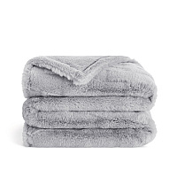 Aston & Arden Luxe Mink Faux Fur Throw 50x70 Light Grey - 1 Blanket (P-TH-FF-5070-LG)