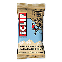 CLIF Bar Energy Bar, White Chocolate Macadamia Nut, 2.4 oz Bar, 12 Bars/Box (CCC161009)