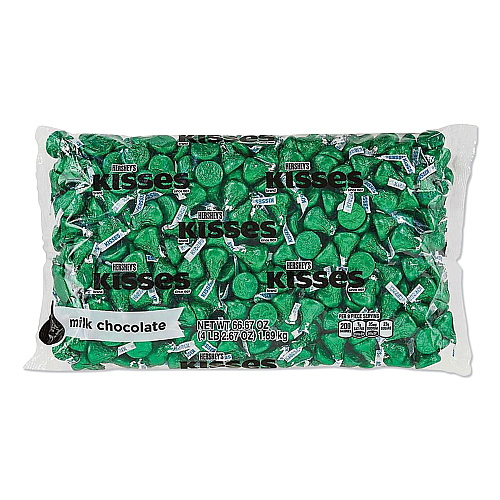 Hershey's KISSES Milk Chocolate, Green Wrappers, 66.7 oz Bag (60347)